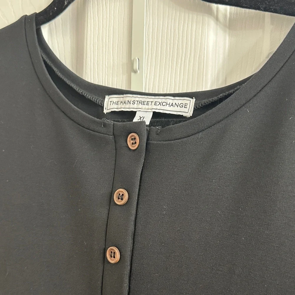 Black Buttoned Midi Dress - Picture 4 of 6